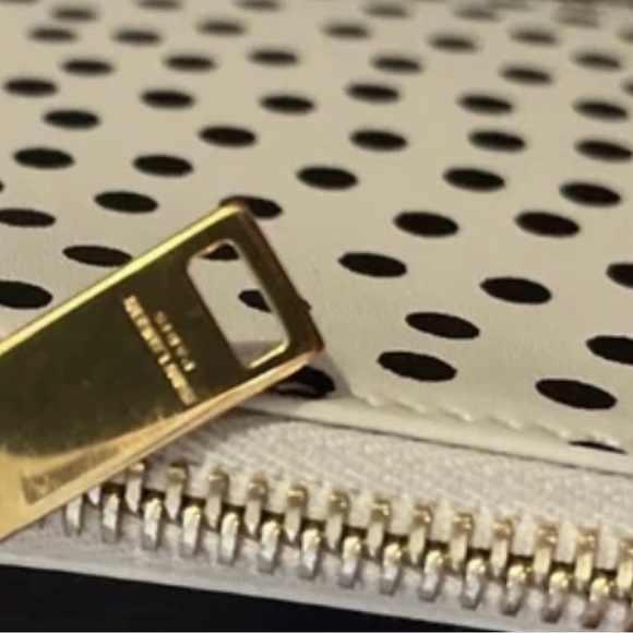 Yves Saint Laurent polka dots wallet - Picture 5 of 7